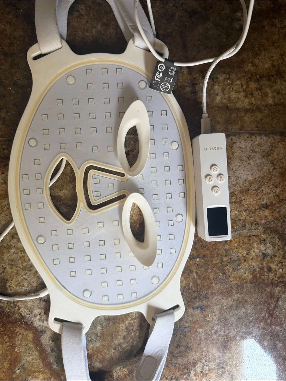 Megelin LED Therapy Facial Mask — White